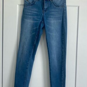 YMI WANNA BETTER BUTT JEANS—3